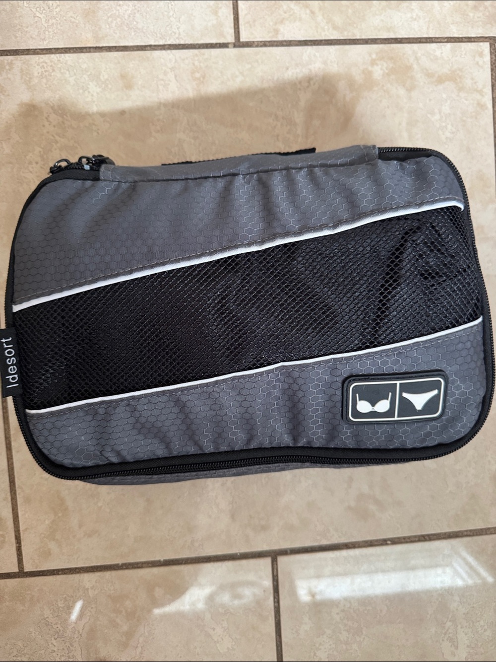 Travel Packing Cube Set – Black and Gray Toiletry & Organizer Bags